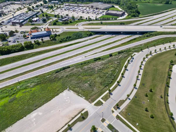 $700,000 | Lt2 South Ballpark Drive, Franklin, WI 53132
