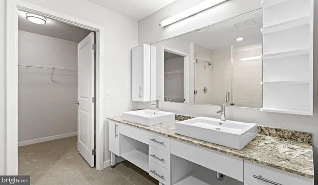 $2,571 | 8300 Wisconsin Avenue, Unit 1B1939, Bethesda, MD 20814