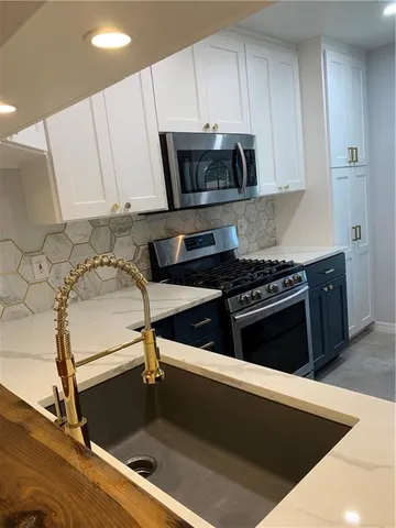 $1,700 | 11821 Bittern Hollow, Unit 10, Austin, TX 78758
