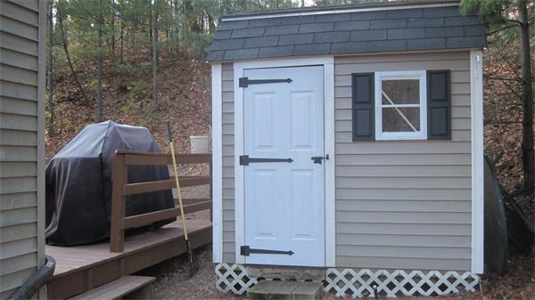34 Pinecrest Road, Unit B Uxbridge, MA 01569 - Photo 4 of 20 Gallery Image 4
