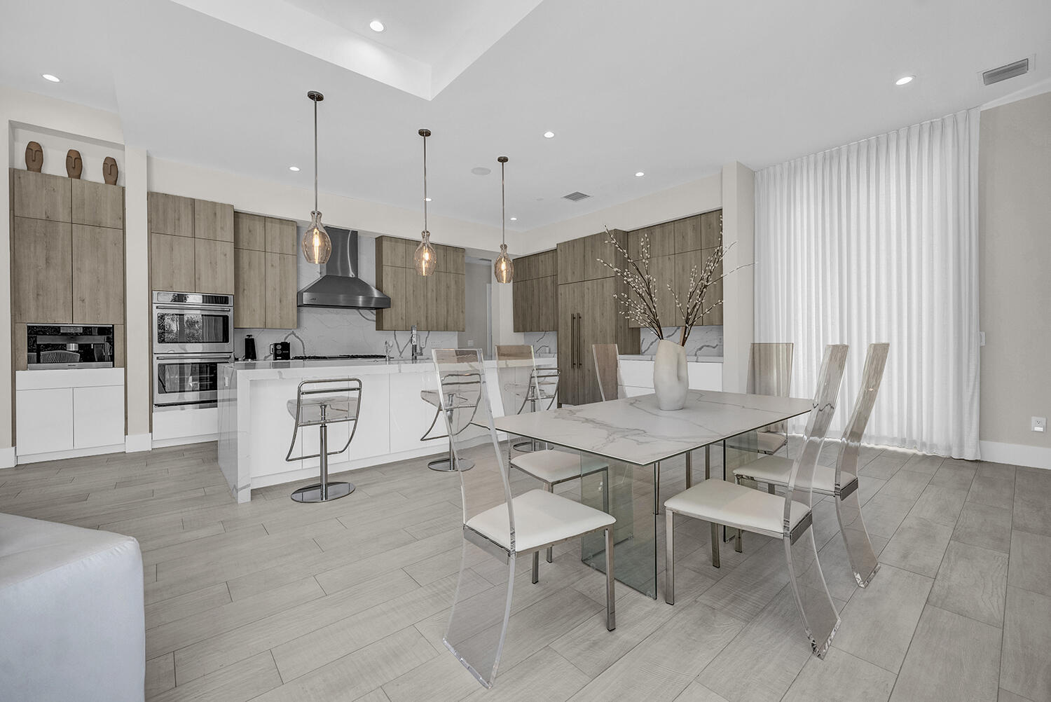 216 Northwest 11th Street Boca Raton, FL 33432 - Photo 11 of 53 DSC06474