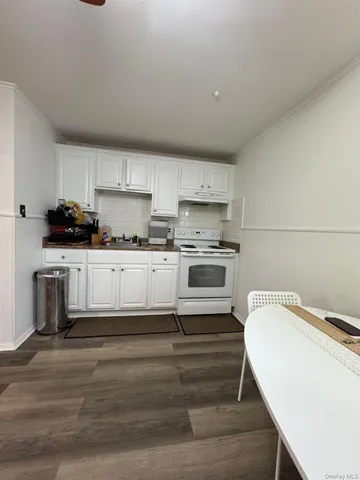 $2,750 | Undisclosed Address, Mineola, NY 11501