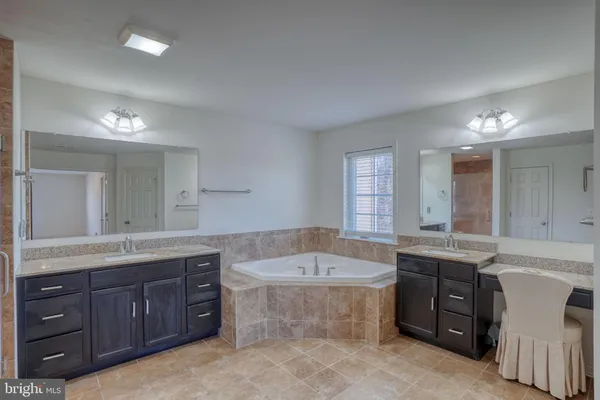 $995,000 | 1041 Fawn Haven Walk, Dover, DE 19901