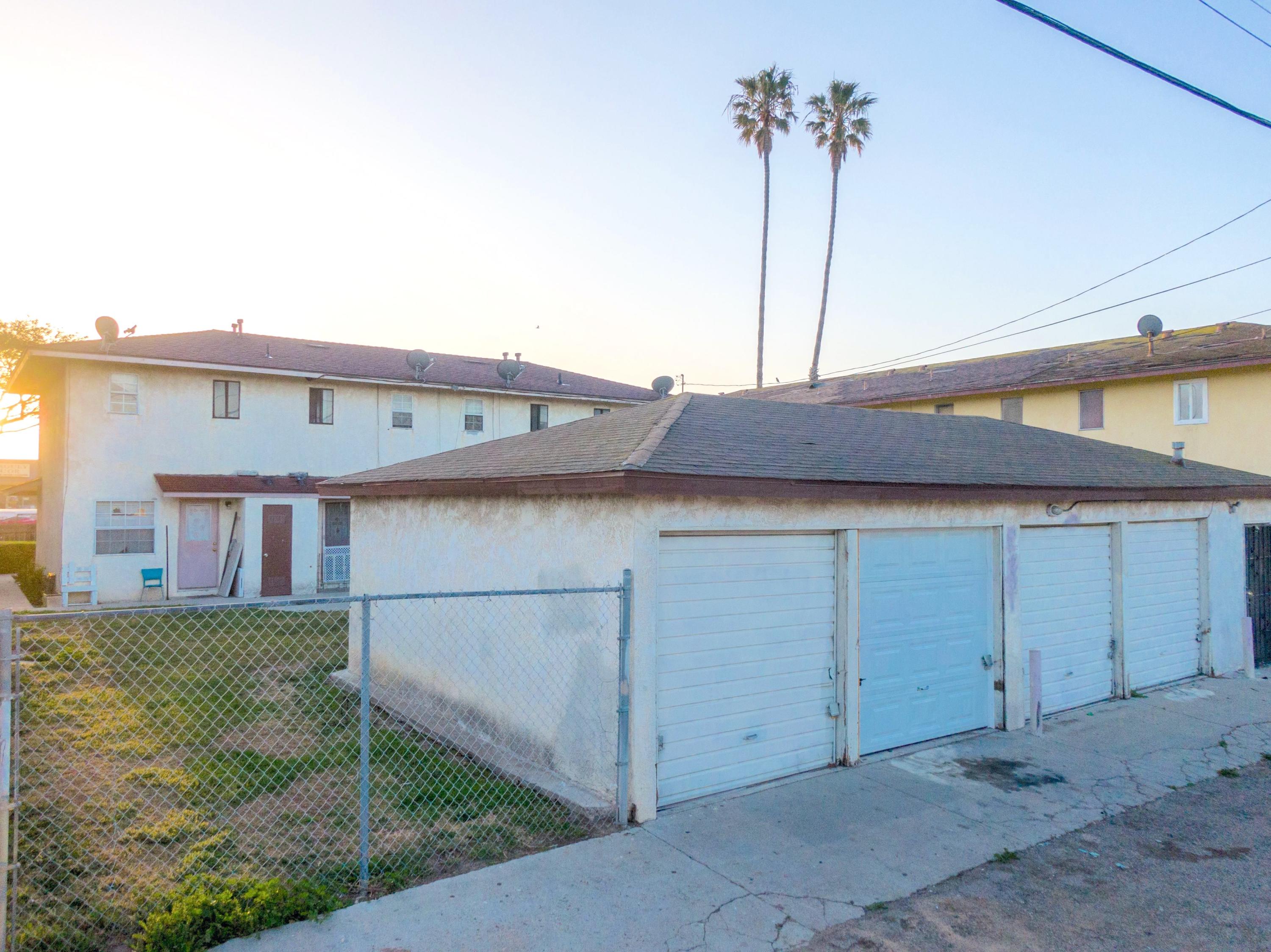 3601 Saviers Road Oxnard, CA 93033 - Photo 4 of 6 a view of a house with a backyard