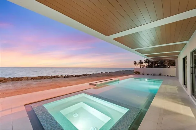 $9,950,000 | 4005 Casey Key Road, Nokomis, FL 34275