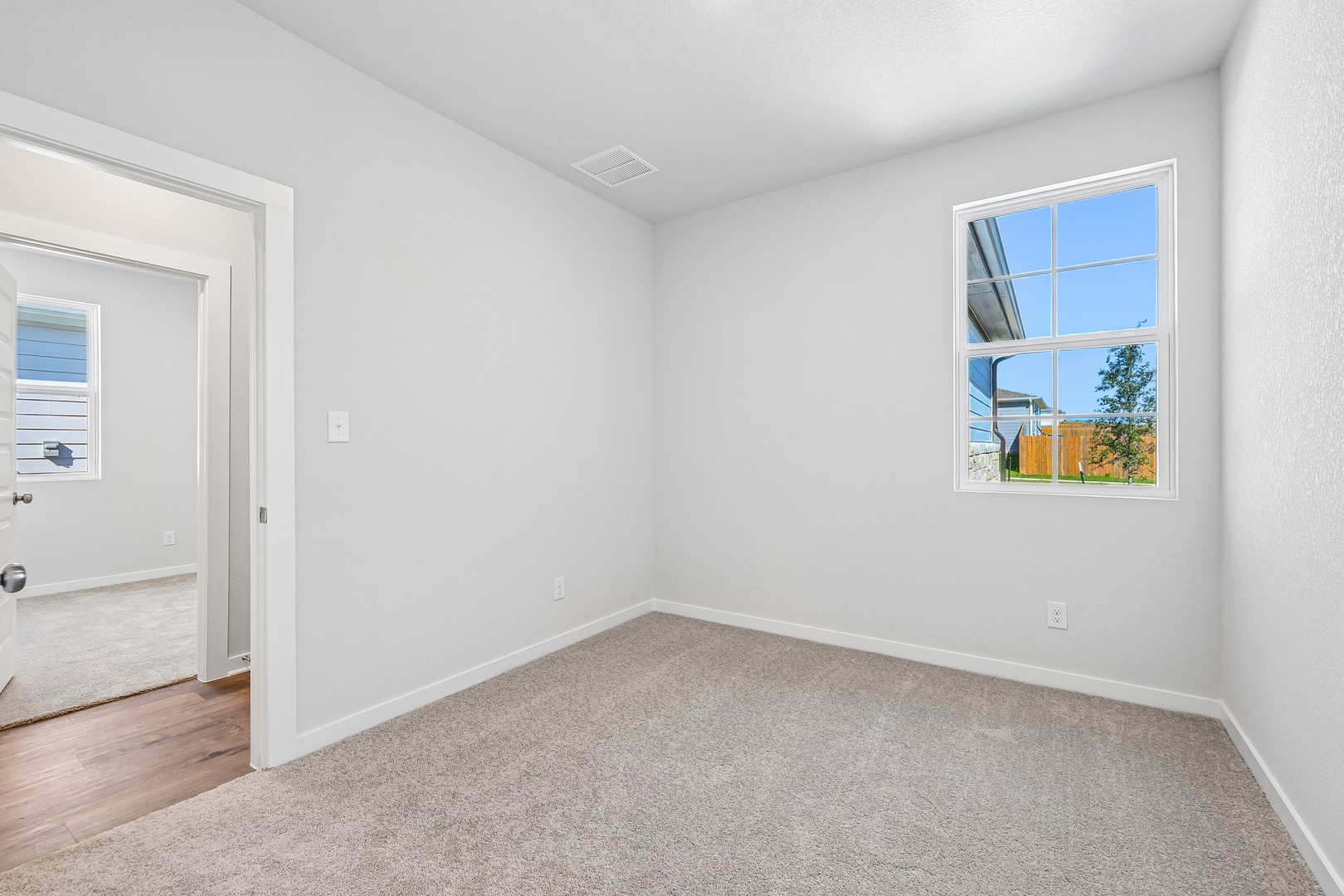 212 Bendecido Loop Elgin, TX 78621 - Photo 21 of 38
