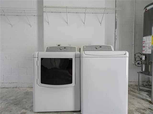 $2,500 | 7530 15th Lane, Vero Beach, FL 32966