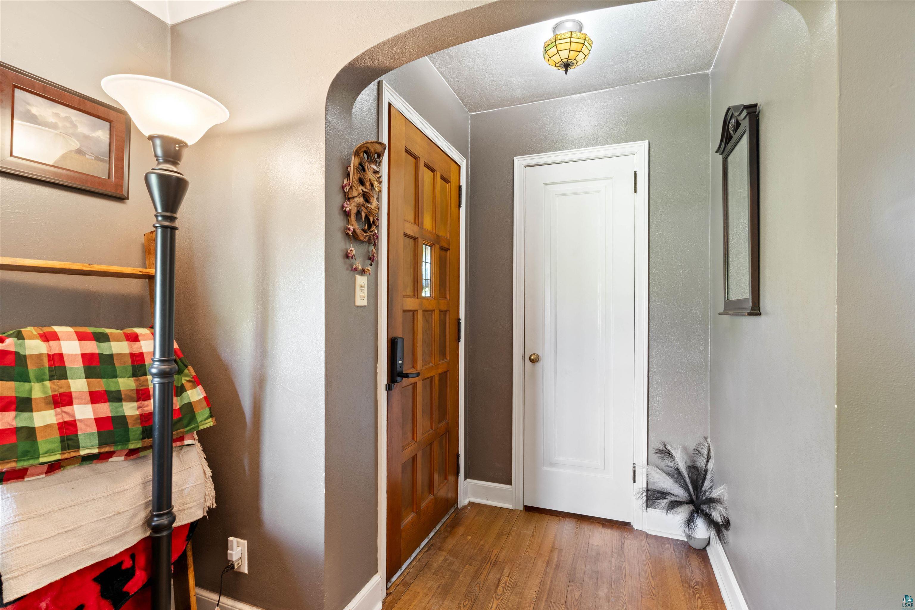 1716 East 6th Street Superior, WI 54880 - Photo 6 of 33
