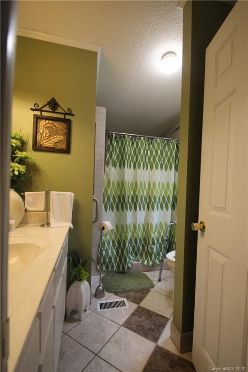1413 Stoney Point Road Shelby, NC 28150 - Photo 12 of 22 Gallery Image 12