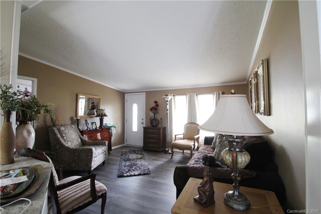 1413 Stoney Point Road Shelby, NC 28150 - Photo 3 of 22 Gallery Image 3