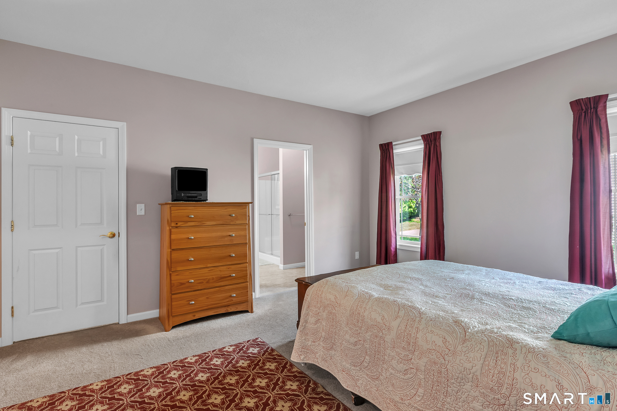 449 Tributary Lane Windsor, CT 06095 - Photo 15 of 38