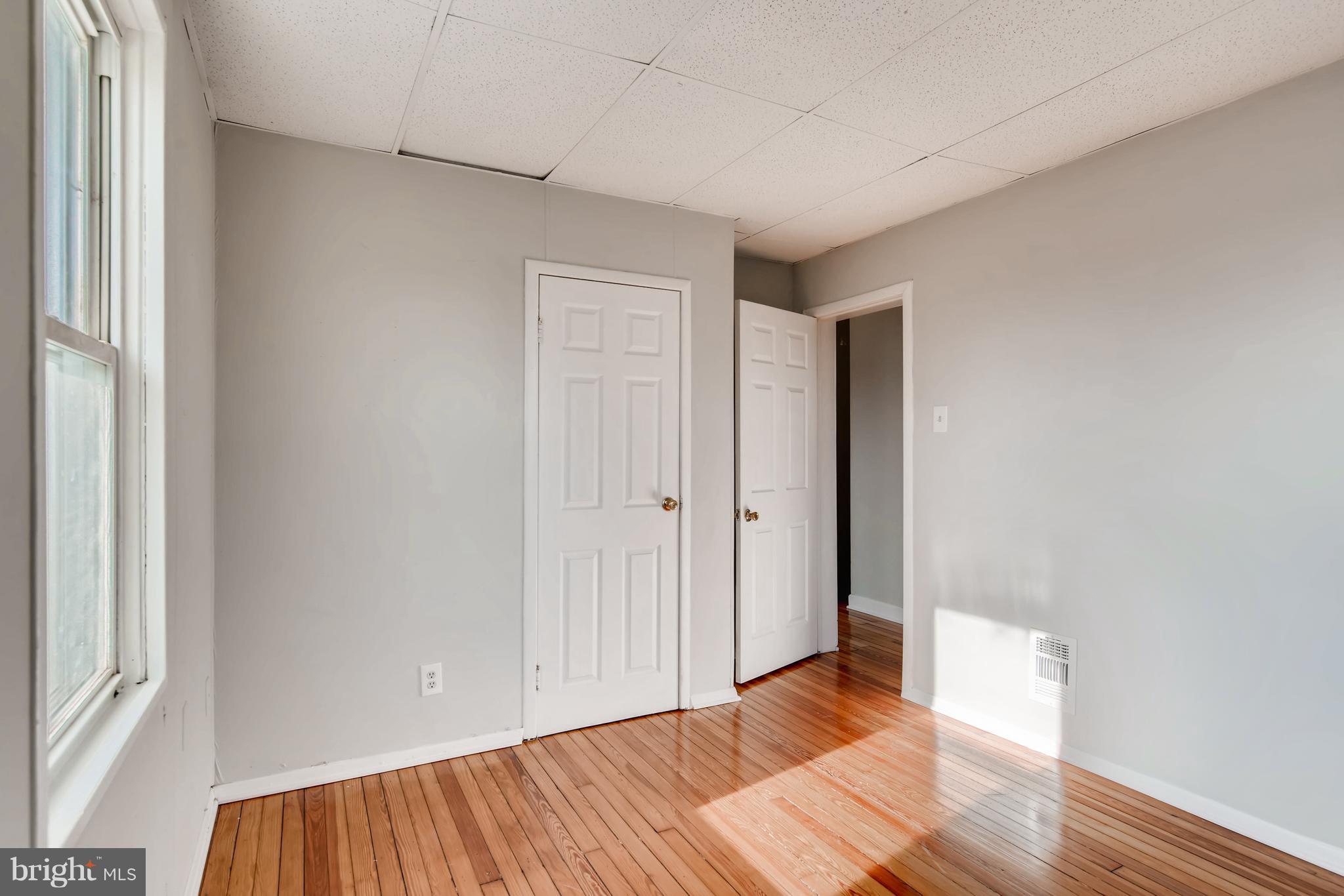 5507 Pilgrim Road Baltimore, MD 21214 - Photo 19 of 28 Upper Level Bedroom