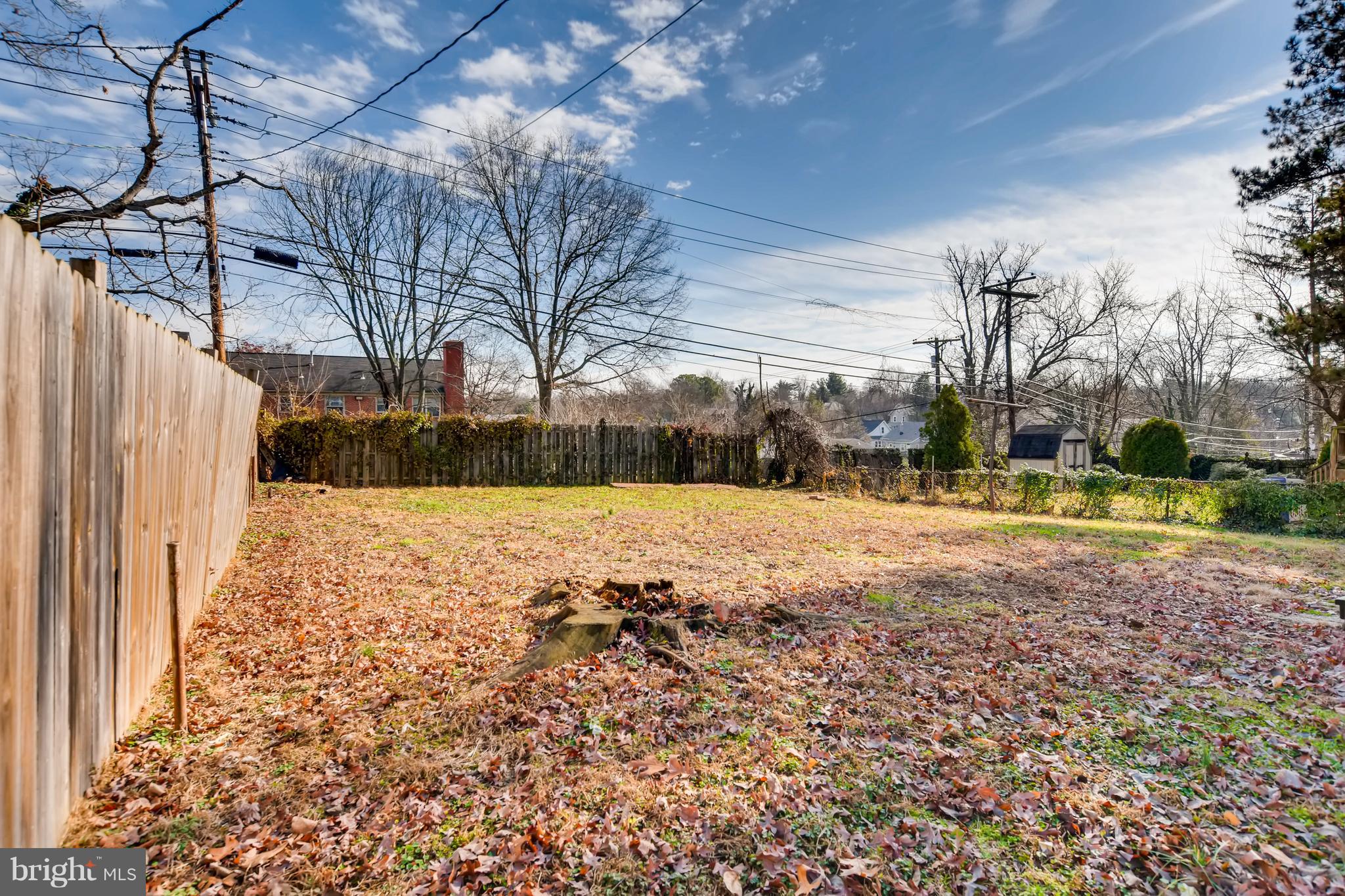 5507 Pilgrim Road Baltimore, MD 21214 - Photo 26 of 28 Fenced Back Yard