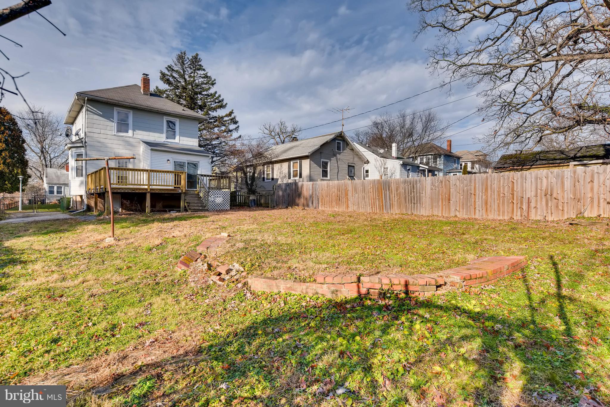 5507 Pilgrim Road Baltimore, MD 21214 - Photo 27 of 28 Fenced Back Yard