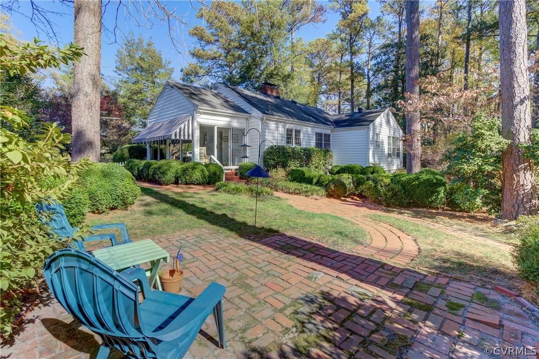 8505 Julian Road Henrico, VA 23229 - Photo 41 of 44 a front view of house with yard and trees
