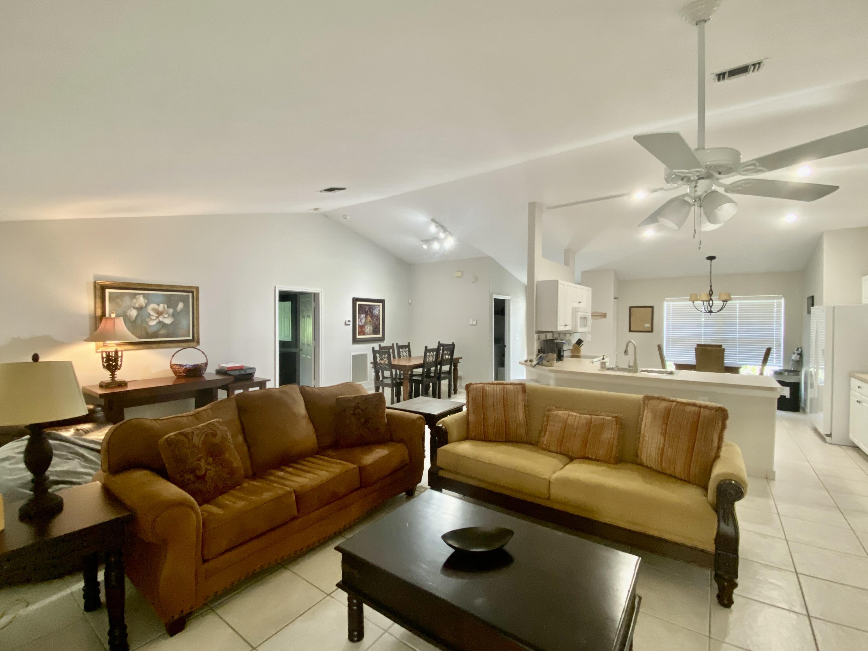 1094 Raintree Lane Wellington, FL 33414 - Photo 14 of 29 IMG_9664