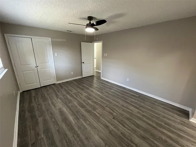 $2,350 | 428 Tiffany Trail, Richardson, TX 75081