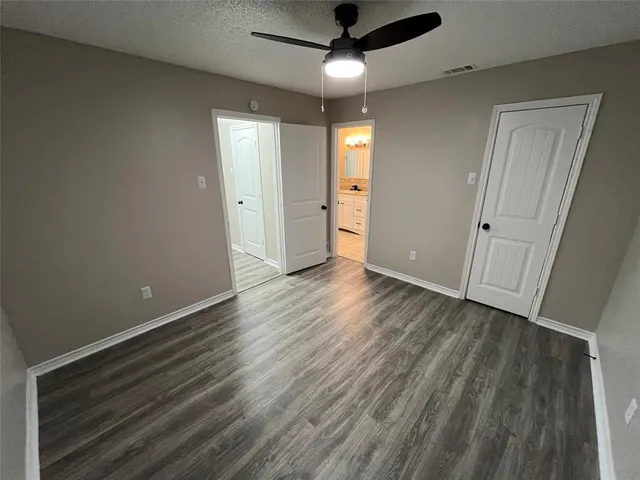 $2,350 | 428 Tiffany Trail, Richardson, TX 75081