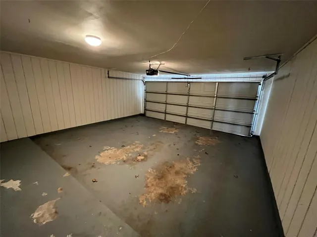 $2,350 | 428 Tiffany Trail, Richardson, TX 75081