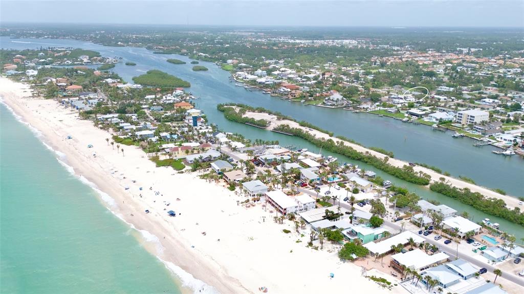 404 Bayshore Road Nokomis, FL 34275 - Photo 33 of 36