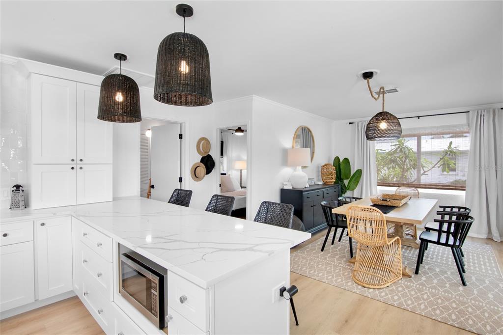 404 Bayshore Road Nokomis, FL 34275 - Photo 8 of 36