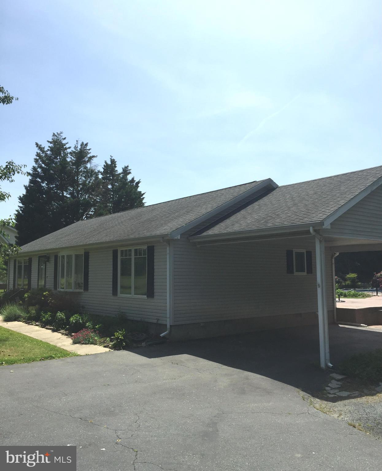 6640 Pine Top Road Hurlock, MD 21643 - Photo 3 of 30 Exterior (Front)
