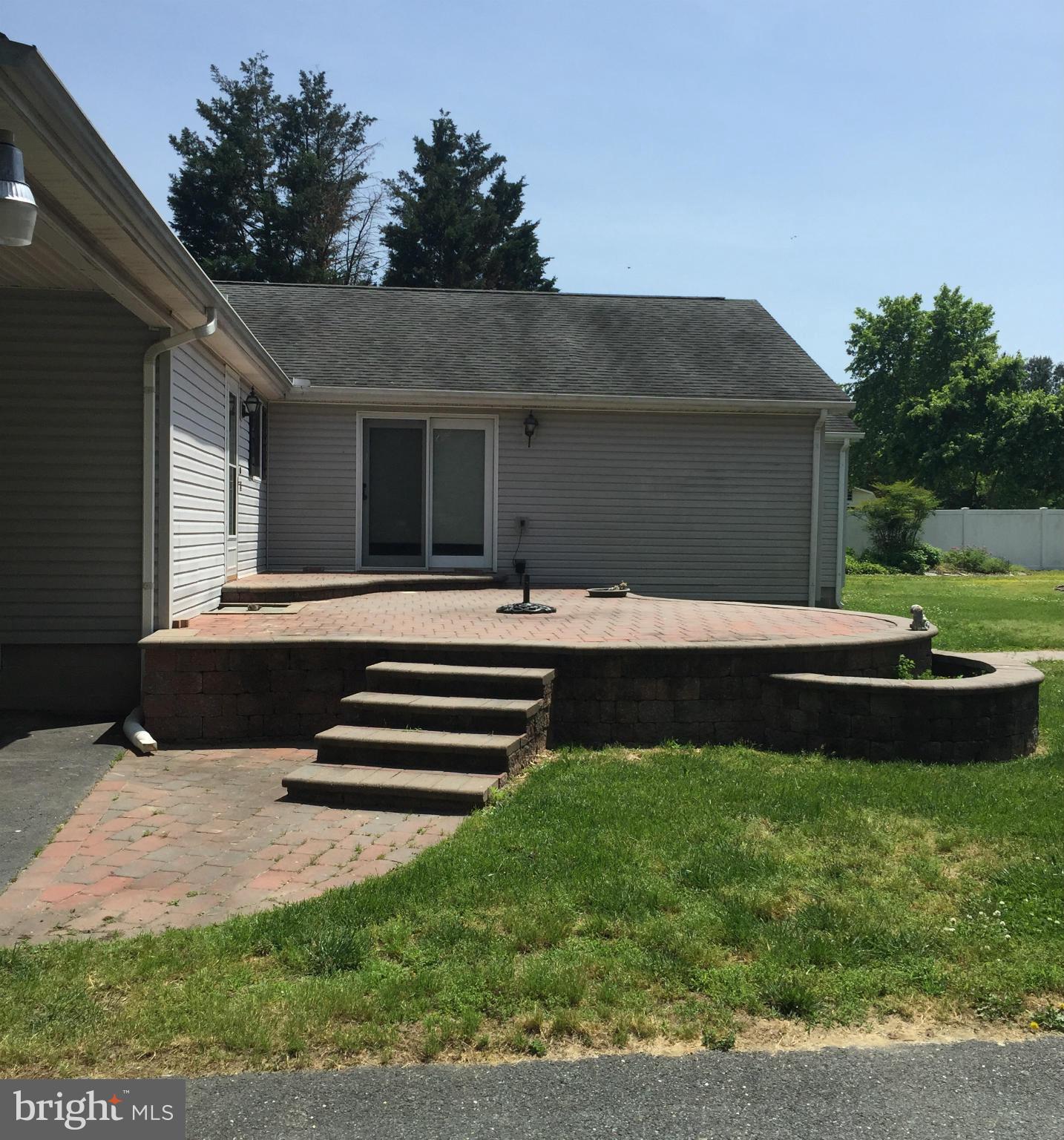 6640 Pine Top Road Hurlock, MD 21643 - Photo 4 of 30 Exterior (Rear)