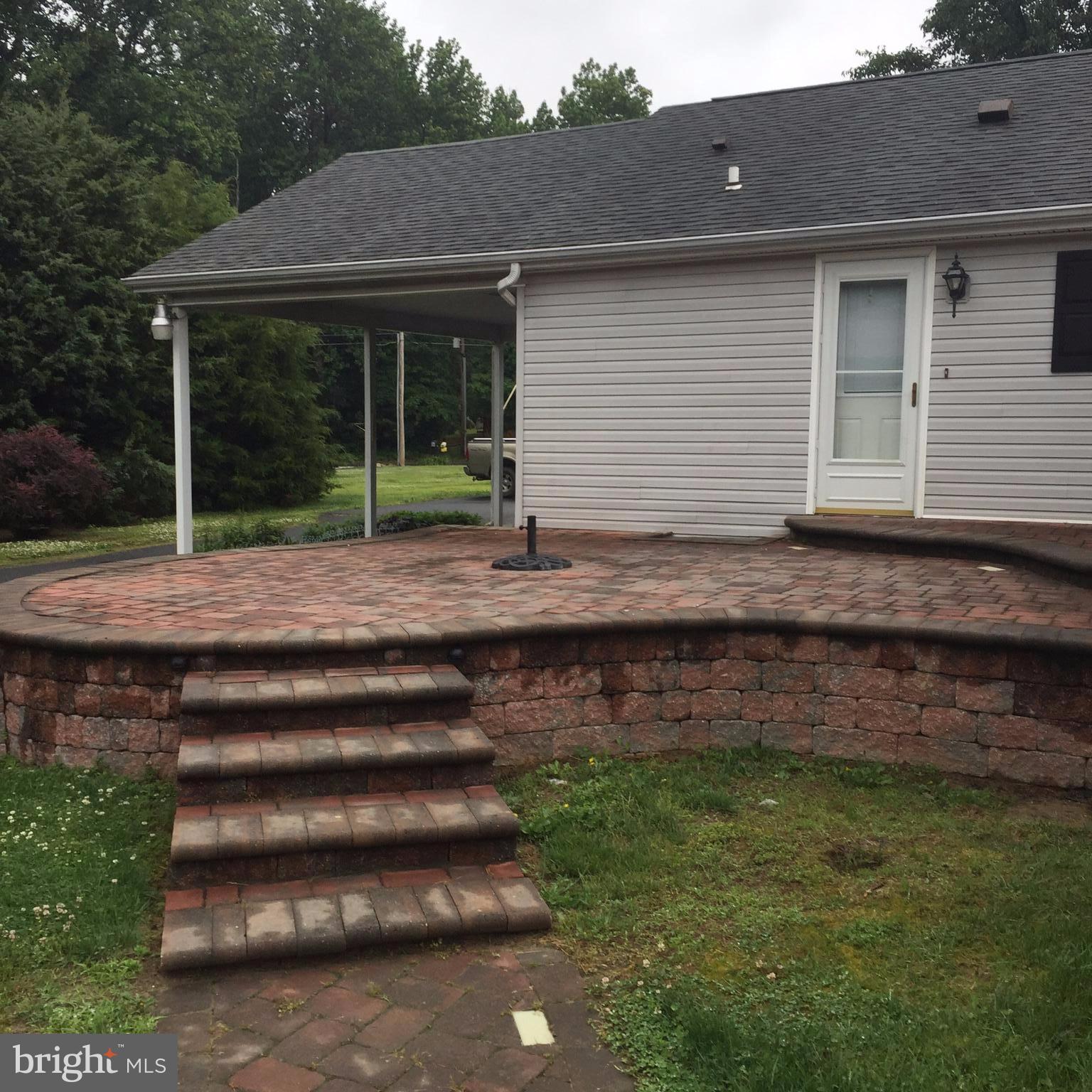 6640 Pine Top Road Hurlock, MD 21643 - Photo 5 of 30 Stone Padio