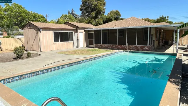 $690,000 | 3655 Granzotto Drive, Concord, CA 94519