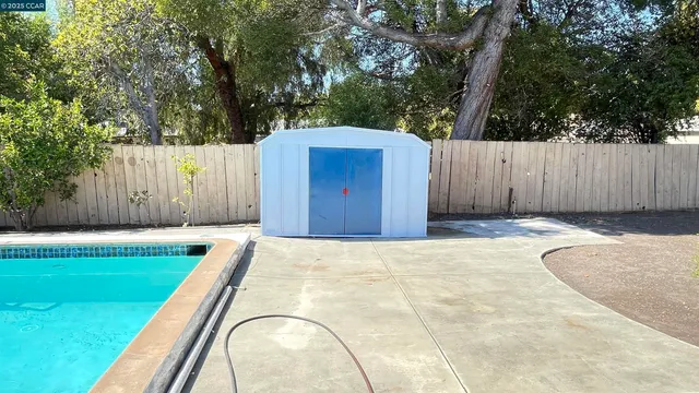 $690,000 | 3655 Granzotto Drive, Concord, CA 94519