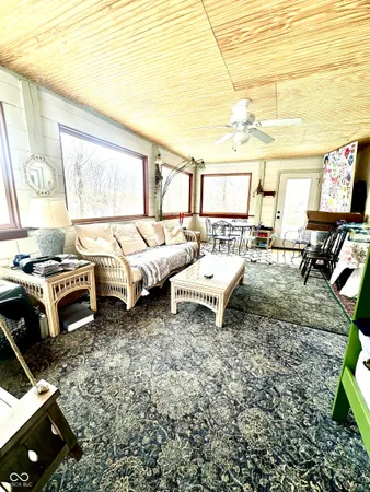 $189,000 | 3307 East 875 South, Flat Rock, IN 47234