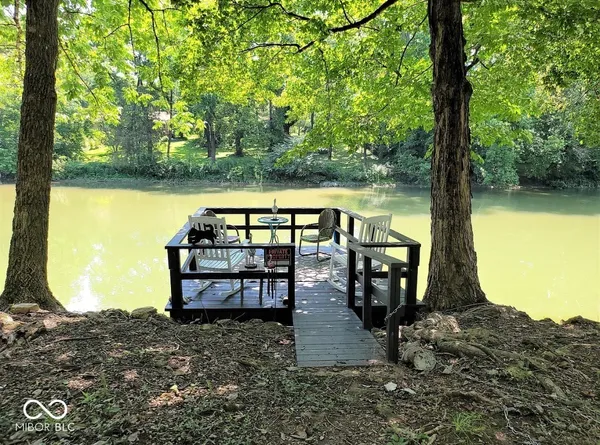 $189,000 | 3307 East 875 South, Flat Rock, IN 47234