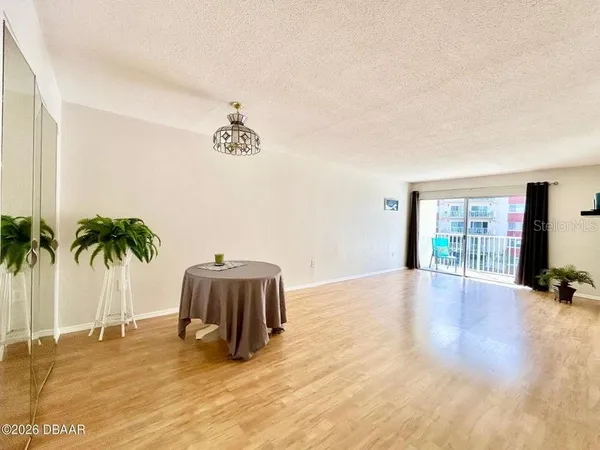 $137,900 | 2711 North Halifax Avenue, Unit 374, Daytona Beach, FL 32118