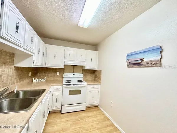 $137,900 | 2711 North Halifax Avenue, Unit 374, Daytona Beach, FL 32118