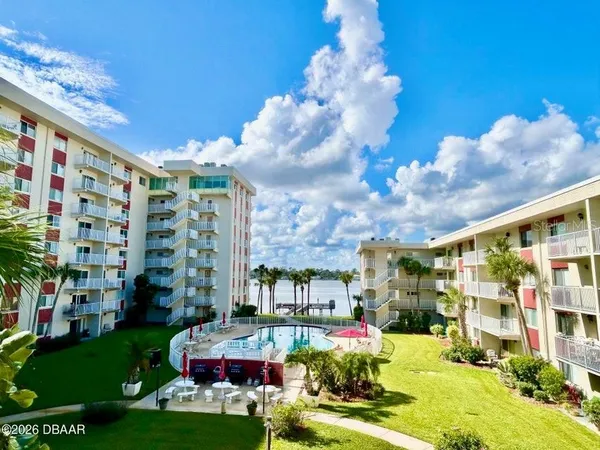$137,900 | 2711 North Halifax Avenue, Unit 374, Daytona Beach, FL 32118