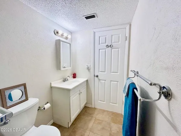 $137,900 | 2711 North Halifax Avenue, Unit 374, Daytona Beach, FL 32118