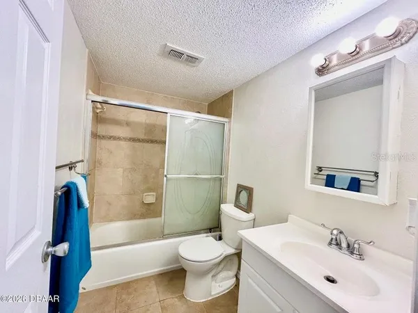 $137,900 | 2711 North Halifax Avenue, Unit 374, Daytona Beach, FL 32118