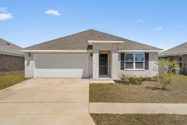 $1,995 | 4603 Honor Guard Way, Crestview, FL 32539