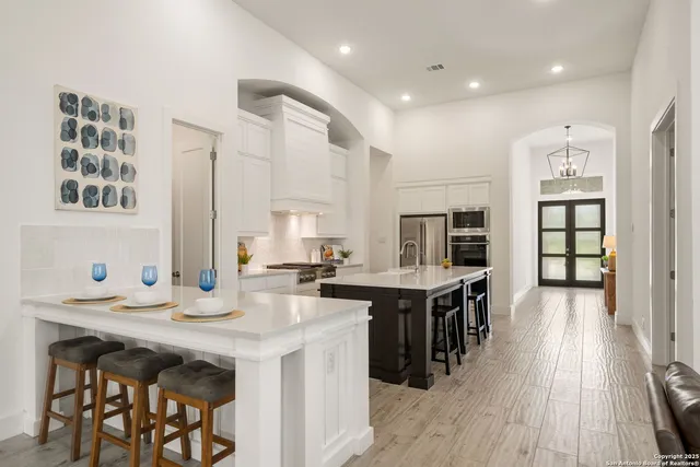 $4,400 | 220 Corazon, Boerne, TX 78006