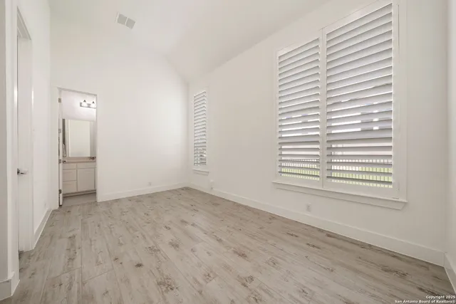 $4,400 | 220 Corazon, Boerne, TX 78006