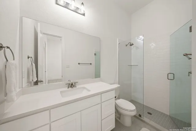 $4,400 | 220 Corazon, Boerne, TX 78006