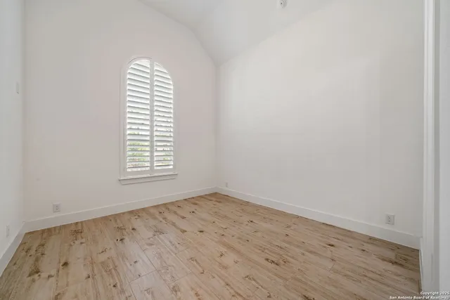 $4,400 | 220 Corazon, Boerne, TX 78006