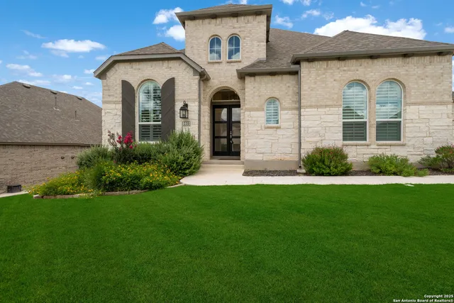 $4,400 | 220 Corazon, Boerne, TX 78006