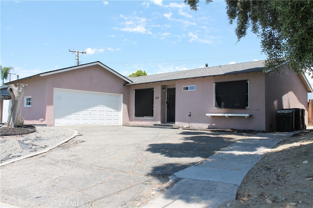 1112 Devon Place Redlands, CA 92374 - Photo 2 of 10