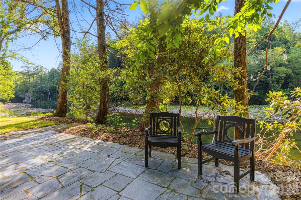 1878 Linville River Road Nebo, NC 28761 - Photo 15 of 37