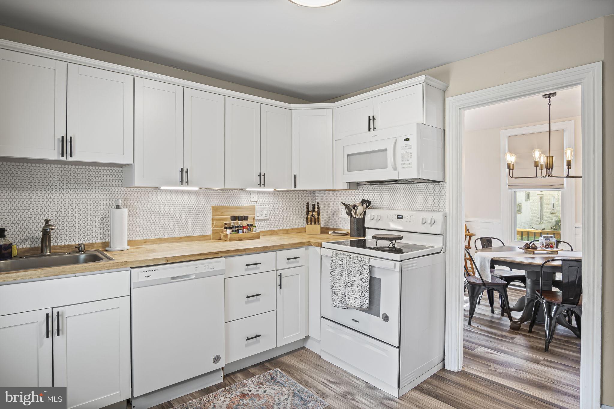 104 North Locust Street Palmyra, PA 17078 - Photo 13 of 36