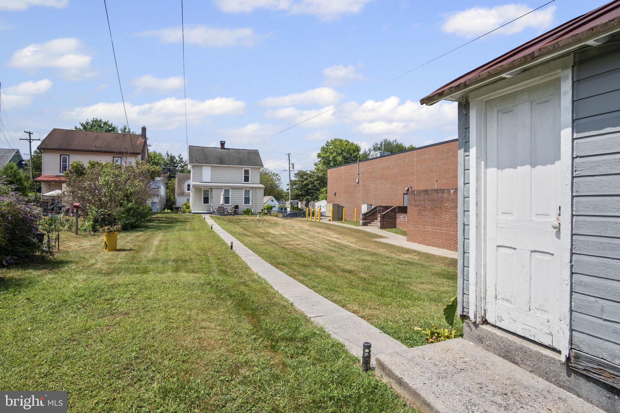 104 North Locust Street Palmyra, PA 17078 - Photo 27 of 36