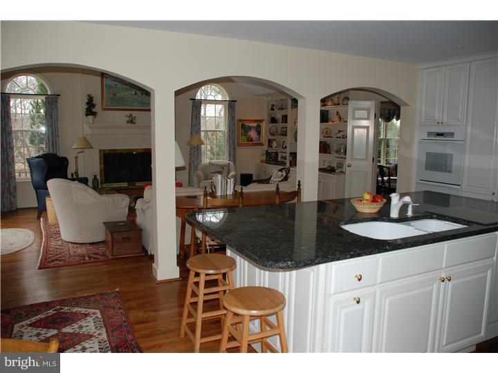 438 Inveraray Villanova, PA 19085 - Photo 8 of 24