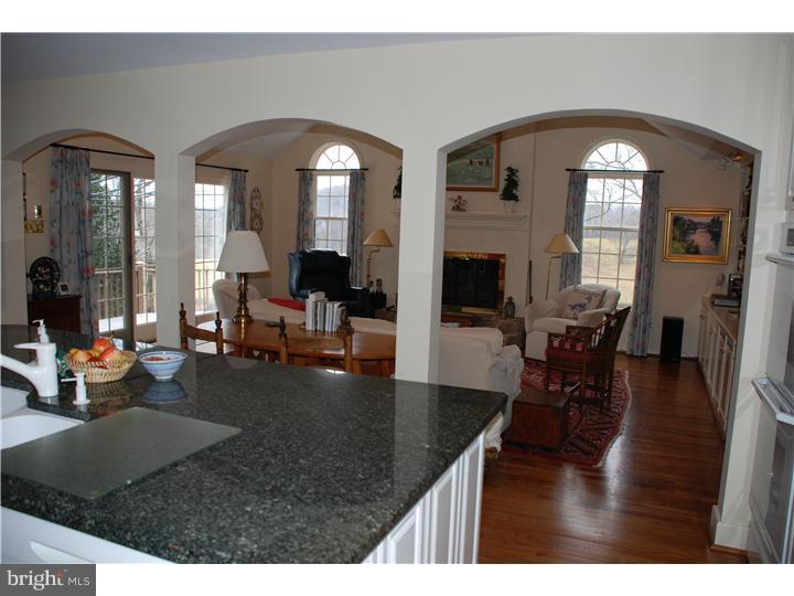 438 Inveraray Villanova, PA 19085 - Photo 9 of 24