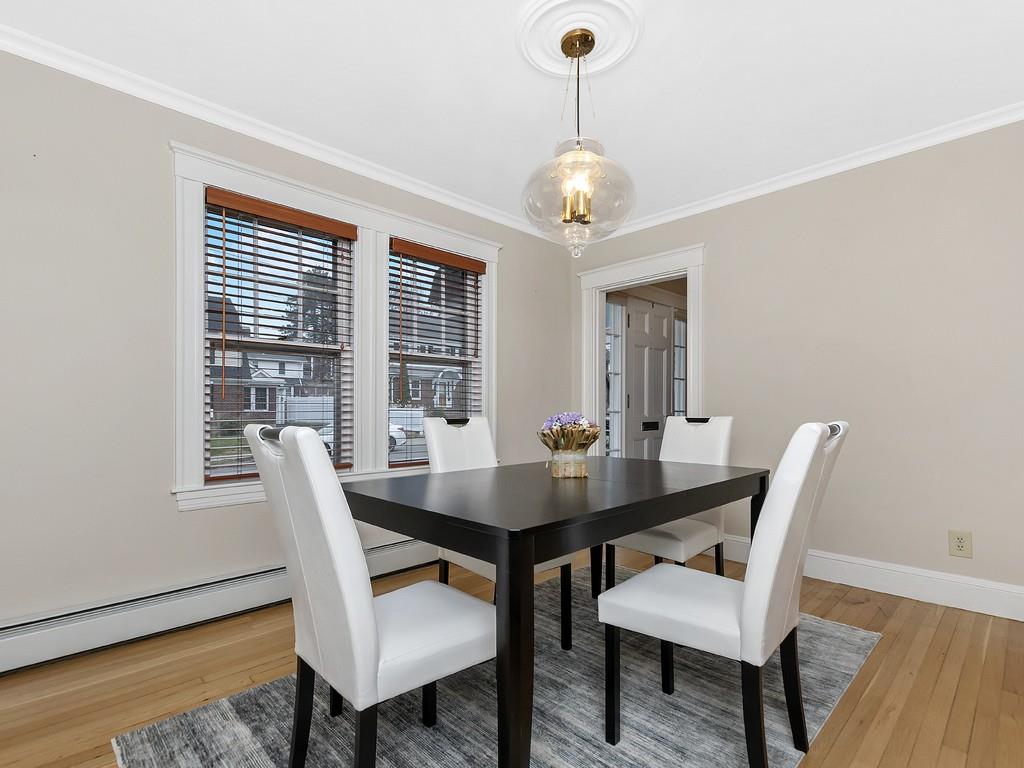 21 Arapahoe Road Newton, MA 02465 - Photo 5 of 9